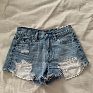 ❌ SOLD ❌ American Eagle High Rise Festival Short